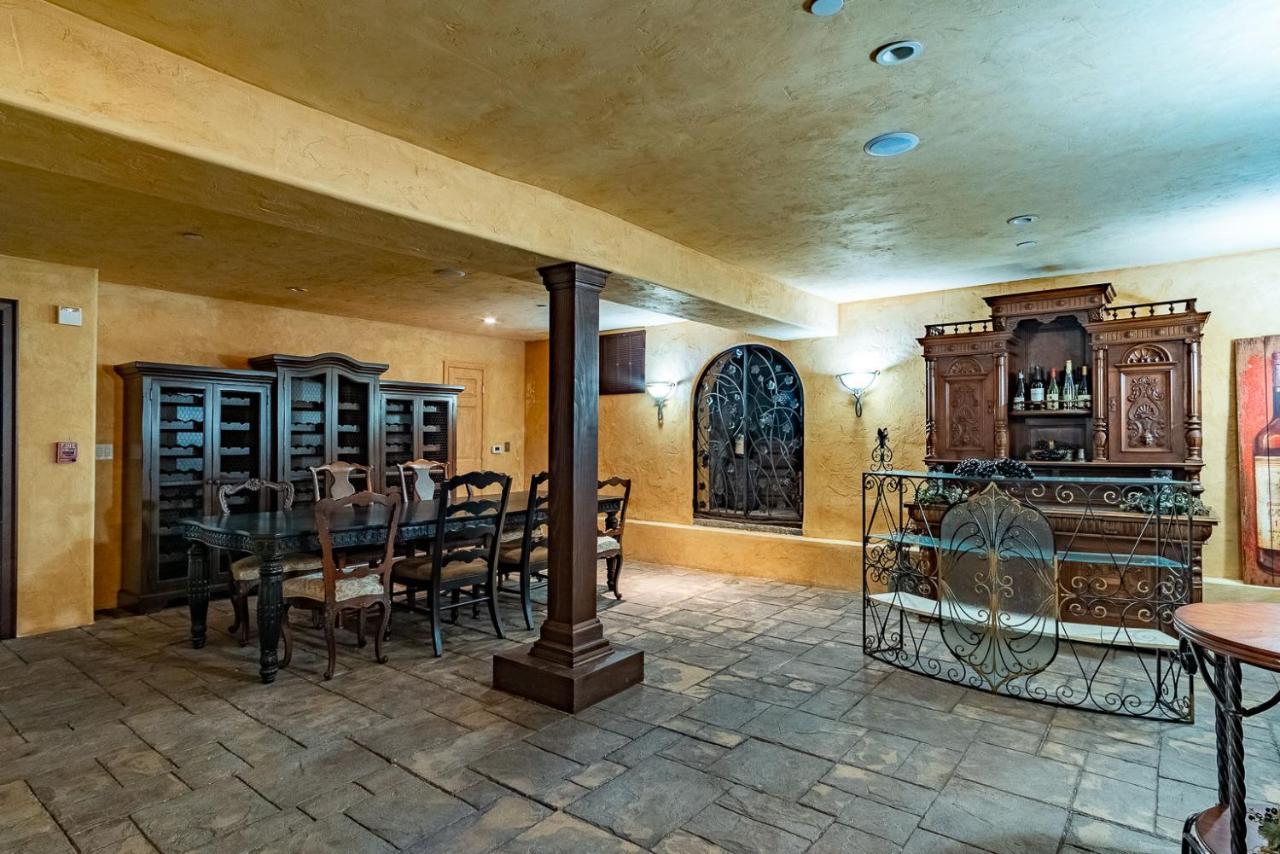 Chateau Coralini 萨利纳斯 外观 照片